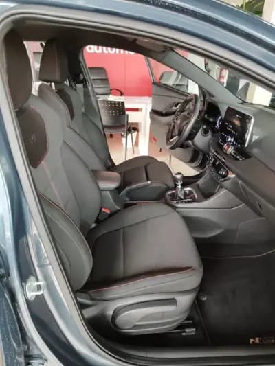 Sell Hyundai i30 2021 - 18250 EUR, 73300 km - AUTO.MOTO.pt