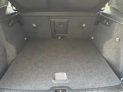 Sell Volvo XC 40 2021 - 31500 EUR, 77000 km - AUTO.MOTO.pt