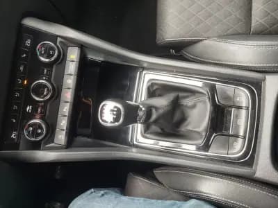 Sell Skoda Karoq 2021 - 24800 EUR, 105804 km - AUTO.MOTO.pt