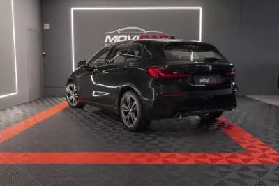 Vendo BMW 118 2021 - 23950 EUR, 152745 km - AUTO.MOTO.pt