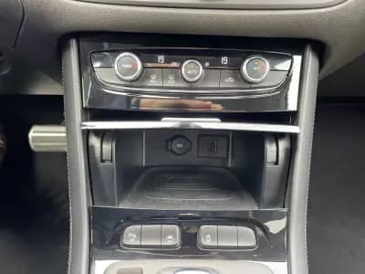 Vendo Opel Grandland 2022 - 23990 EUR, 118000 km - AUTO.MOTO.pt