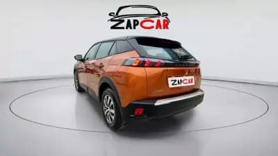 Vendo Peugeot e-2008 2023 - 20990 EUR, 34900 km - AUTO.MOTO.pt