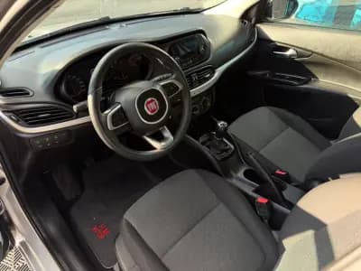 Sell Fiat Tipo 2019 - 10900 EUR, 119000 km - AUTO.MOTO.pt