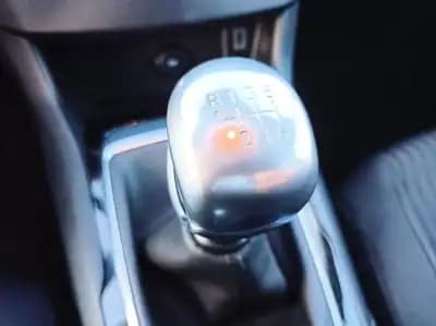 Sell Peugeot 308 SW 2017 - 12000 EUR, 230125 km - AUTO.MOTO.pt