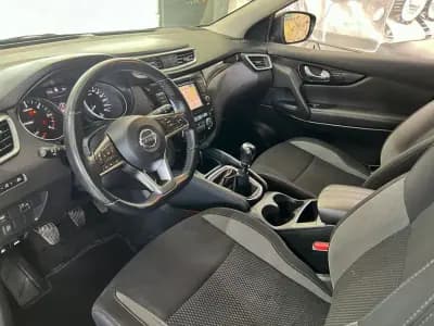 Sell Nissan Qashqai 2019 - 18900 EUR, 120094 km - AUTO.MOTO.pt
