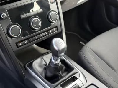 Vendo Land Rover Discovery Sport 2015 - 15900 EUR, 166000 km - AUTO.MOTO.pt