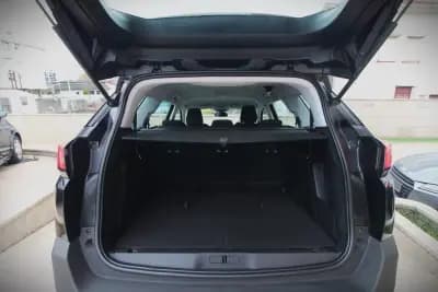 Sell Peugeot 5008 2019 - 16990 EUR, 120000 km - AUTO.MOTO.pt