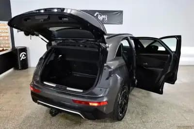 Sell DS DS7 Crossback 2021 - 24900 EUR, 110000 km - AUTO.MOTO.pt