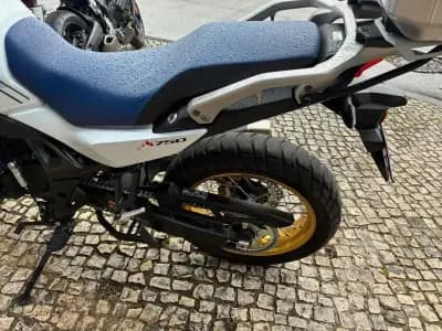 Sell Honda XL 2023 - 8550 EUR, 10729 km - AUTO.MOTO.pt