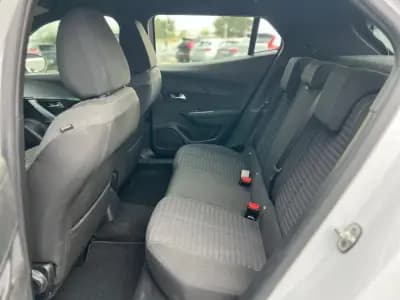 Sell Peugeot 2008 2024 - 21000 EUR, 31894 km - AUTO.MOTO.pt