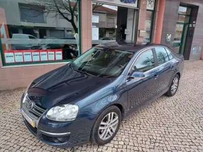 Vendo Volkswagen Jetta 2008 - 9390 EUR, 124252 km - AUTO.MOTO.pt