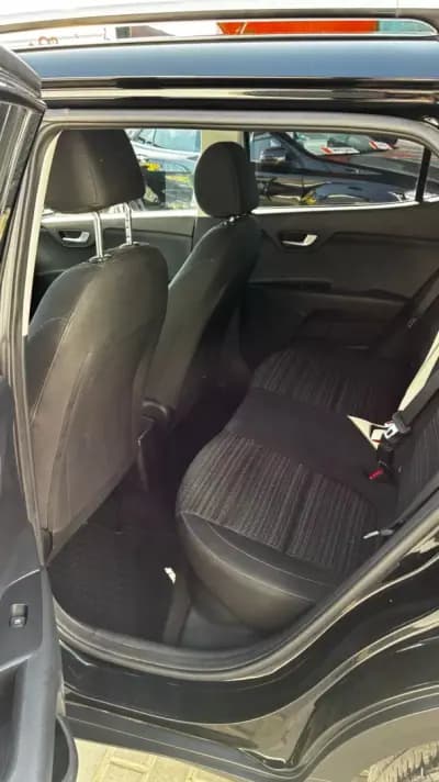 Vendo Kia Stonic 2020 - 15990 EUR, 95920 km - AUTO.MOTO.pt