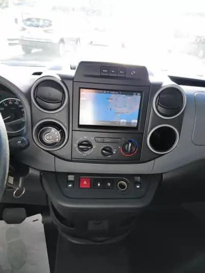 Vendo Citroën Berlingo 2018 - 13980 EUR, 78106 km - AUTO.MOTO.pt