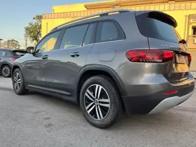 Sell Mercedes-Benz GLB 200 2021 - 28450 EUR, 180000 km - AUTO.MOTO.pt