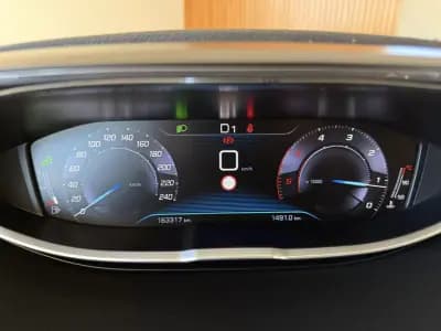 Sell Peugeot 3008 2018 - 20000 EUR, 163500 km - AUTO.MOTO.pt