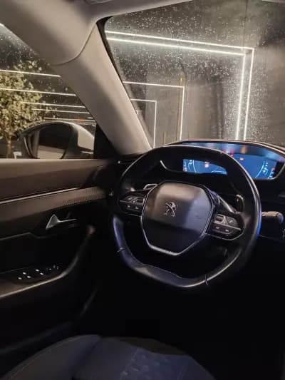 Vendo Peugeot 508 2020 - 19750 EUR, 112000 km - AUTO.MOTO.pt