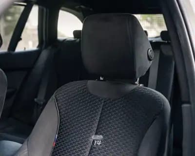 Vendo BMW 318 2016 - 23990 EUR, 113550 km - AUTO.MOTO.pt