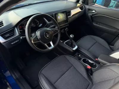Vendo Renault Captur 2022 - 17300 EUR, 89000 km - AUTO.MOTO.pt