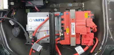 Vendo BMW 520 2011 - 12990 EUR, 275000 km - AUTO.MOTO.pt