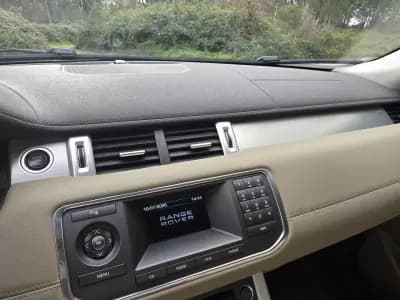 Sell Land Rover Range Rover Evoque 2012 - 15900 EUR, 290000 km - AUTO.MOTO.pt