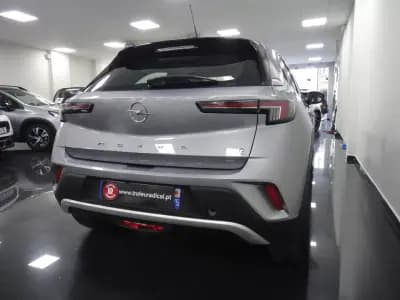 Vendo Opel Mokka-e 2023 - 20900 EUR, 11000 km - AUTO.MOTO.pt