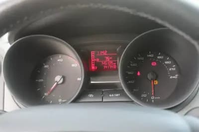 Vendo SEAT Ibiza 2010 - 7999 EUR, 145000 km - AUTO.MOTO.pt