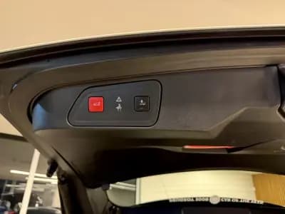 Sell Peugeot 3008 2018 - 20000 EUR, 163500 km - AUTO.MOTO.pt