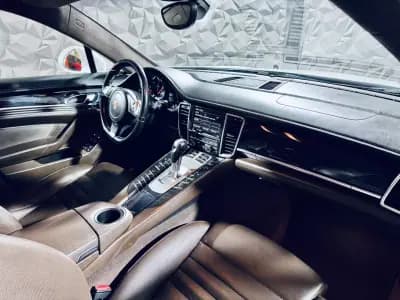 Sell Porsche Panamera 2015 - 43990 EUR, 110565 km - AUTO.MOTO.pt