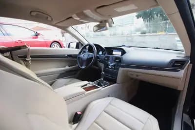 Sell Mercedes-Benz E 200 2011 - 15990 EUR, 139900 km - AUTO.MOTO.pt