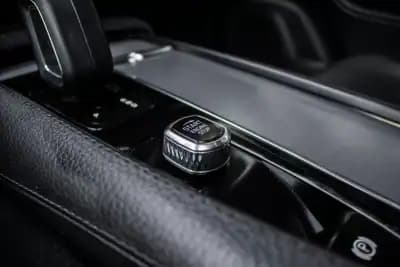 Vendo Volvo XC 90 2021 - 48990 EUR, 93199 km - AUTO.MOTO.pt