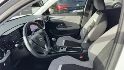 Vendo Opel Mokka 2023 - 19490 EUR, 21000 km - AUTO.MOTO.pt