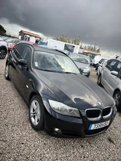 Vendo BMW 318 2011 - 8450 EUR, 246000 km - AUTO.MOTO.pt