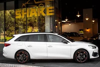 Vendo Cupra Leon ST 2023 - 31750 EUR, 13267 km - AUTO.MOTO.pt