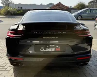 Sell Porsche Panamera 2018 - 74500 EUR, 50941 km - AUTO.MOTO.pt