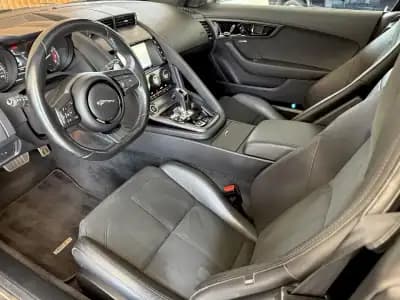 Vendo Jaguar F-Type 2018 - 46000 EUR, 64200 km - AUTO.MOTO.pt