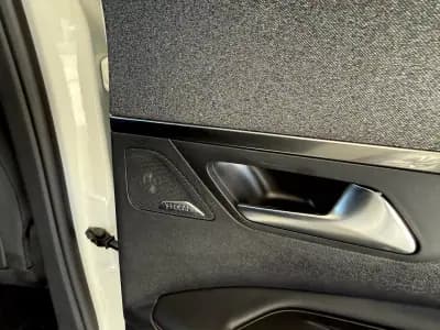 Sell Peugeot 3008 2018 - 20000 EUR, 163500 km - AUTO.MOTO.pt