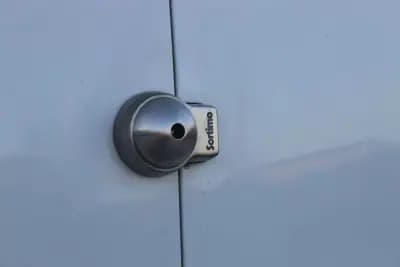 Sell Fiat FIORINO 1.3 MULTIJET 2018 - 7900 EUR, 149900 km - AUTO.MOTO.pt