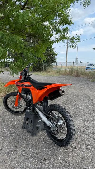 Sell KTM SX 250 F 2025 - 9300 EUR, 18 km - AUTO.MOTO.pt