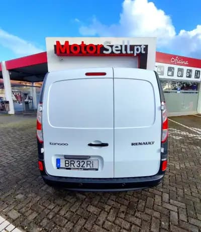 Sell Renault Kangoo 2020 - 14400 EUR, 106000 km - AUTO.MOTO.pt