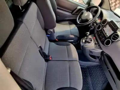 Vendo Citroën Berlingo 2018 - 9500 EUR, 149000 km - AUTO.MOTO.pt