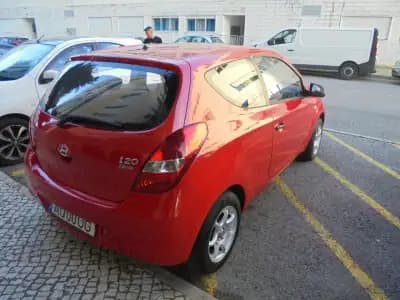 Vendo Hyundai i20 2011 - 5500 EUR, 141000 km - AUTO.MOTO.pt