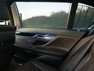 Vendo BMW 740 2017 - 35900 EUR, 125000 km - AUTO.MOTO.pt