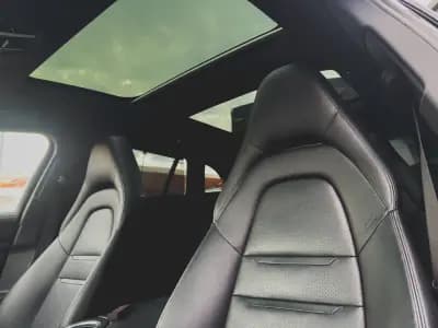 Sell Porsche Panamera Sport Turismo 2019 - 69880 EUR, 97640 km - AUTO.MOTO.pt