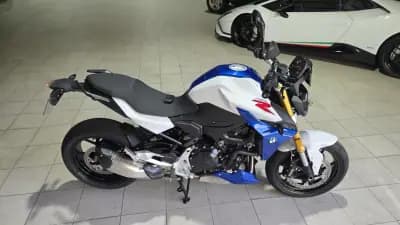 Vendo mota BMW F 900 R 2023 - 10900 EUR, 1060 km - AUTO.MOTO.pt