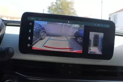 Vendo Fiat 600e 2023 - 29980 EUR, 7039 km - AUTO.MOTO.pt