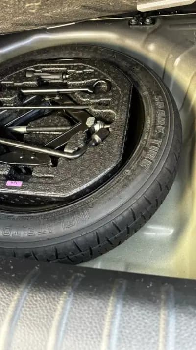 Vendo Kia Stonic 2020 - 15990 EUR, 95920 km - AUTO.MOTO.pt