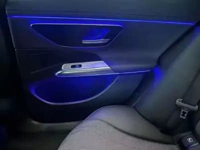 Vendo Mercedes-Benz E 220 2024 - 55980 EUR, 29555 km - AUTO.MOTO.pt