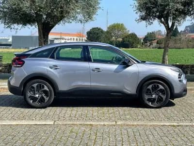 Vendo Citroën C4 2022 - 18450 EUR, 89000 km - AUTO.MOTO.pt