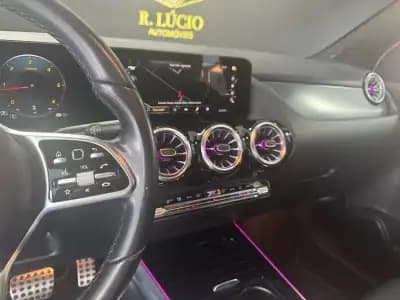 Vendo Mercedes-Benz GLA 200 2022 - 41500 EUR, 75069 km - AUTO.MOTO.pt