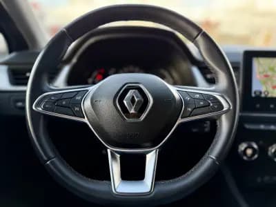 Vendo Renault Captur 2024 - 18950 EUR, 53000 km - AUTO.MOTO.pt